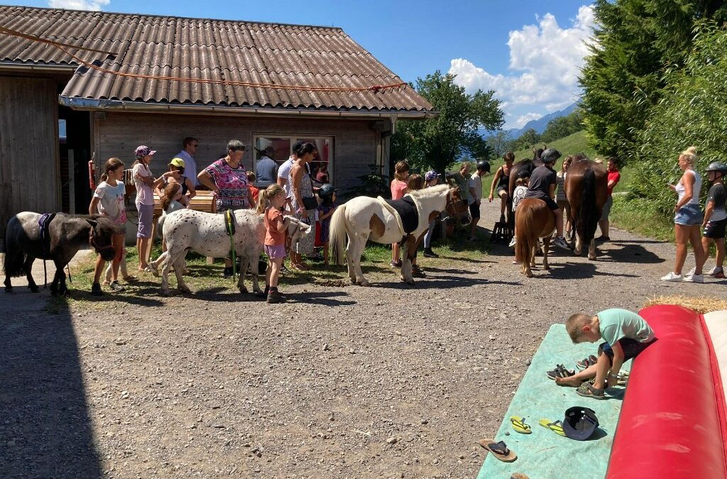 Ponyreiten am 1. August in Weggis